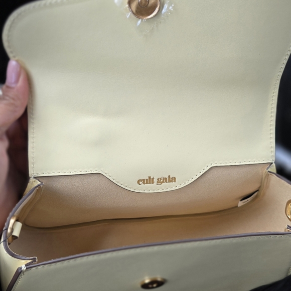 Cult Gaia Cream Shoulder Bag with Gold Accents! Bran NEW. 100% Authentic - Picture 5 of 8